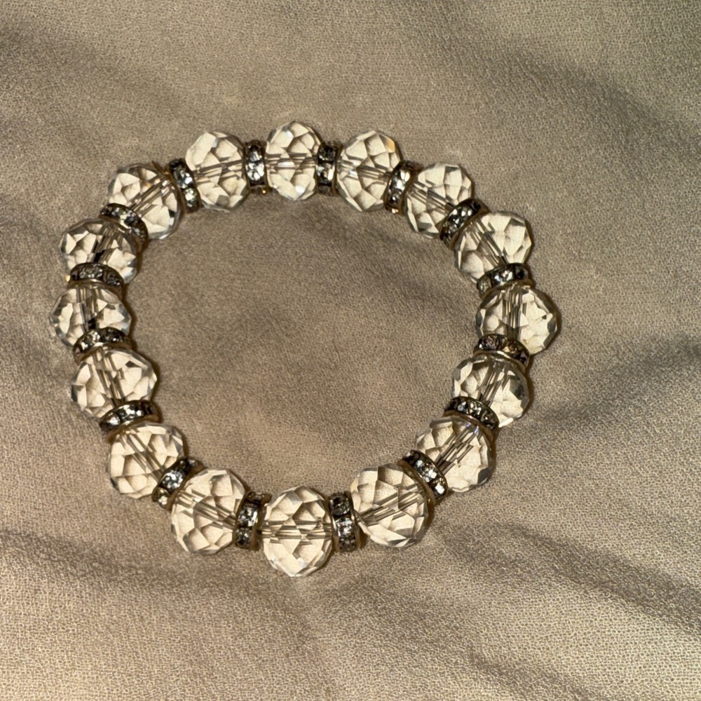 Elegant Crystal Beaded Bracelet